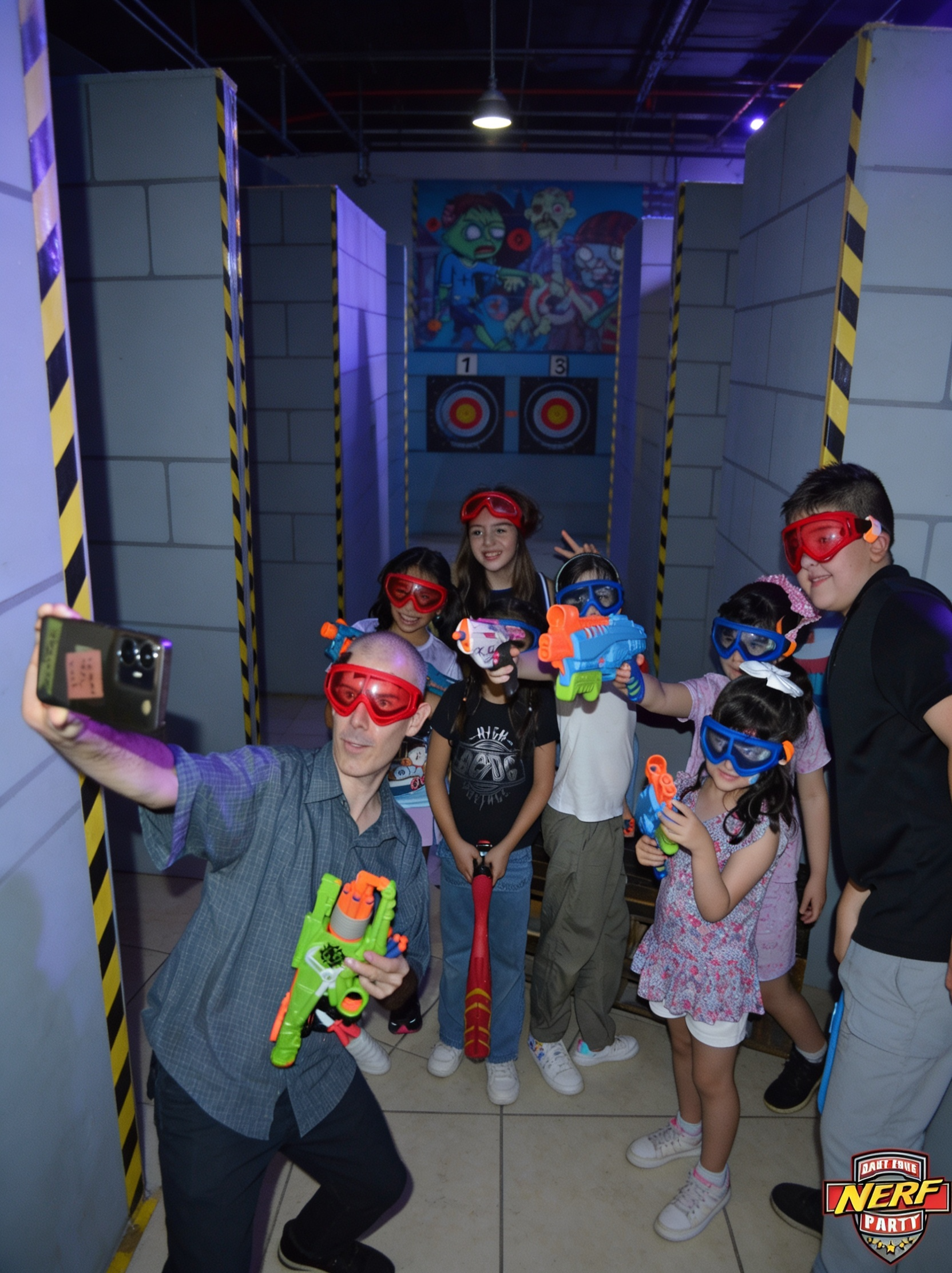 Niños jugando Nerf Party